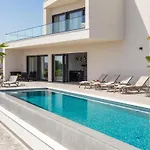 Awesome Home In Vodice Vodice