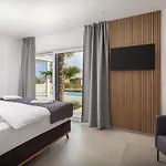 別荘 Awesome Home In Vodice
