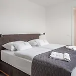 Awesome Home In Vodice