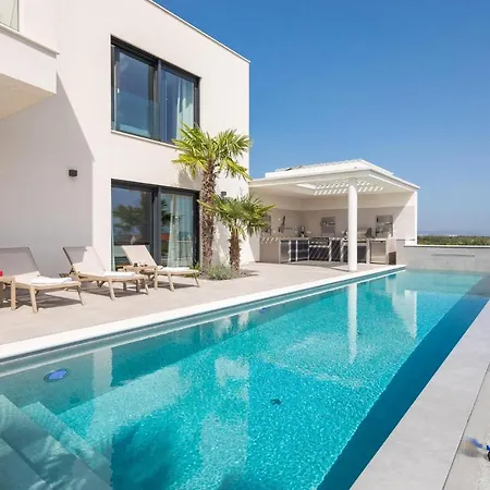 Awesome Home In Vodice Βόντιτσε