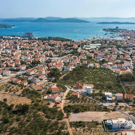 Awesome Home In Vodice *