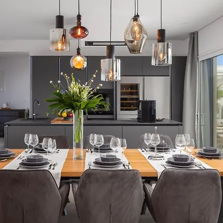 Awesome Home In Vodice Βόντιτσε