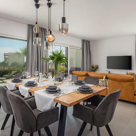Awesome Home In Vodice Σπίτι διακοπών *