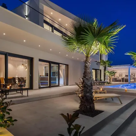 Awesome Home In Vodice Σπίτι διακοπών *