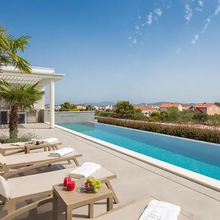 Awesome Home In Vodice *