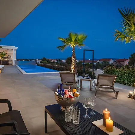 Awesome Home In Vodice Σπίτι διακοπών