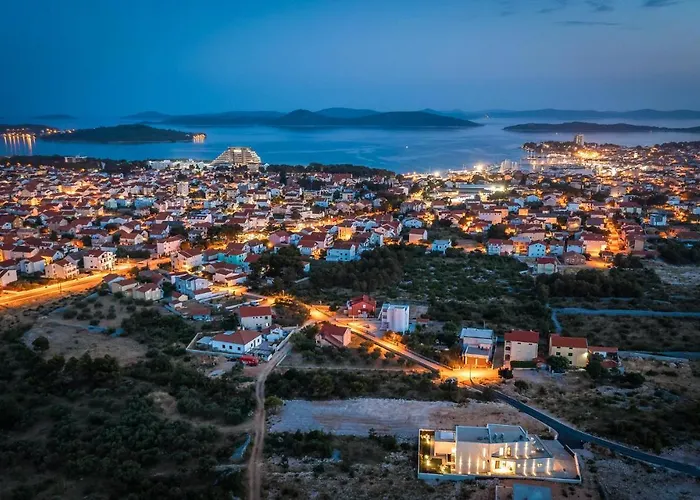 Awesome Home In Vodice