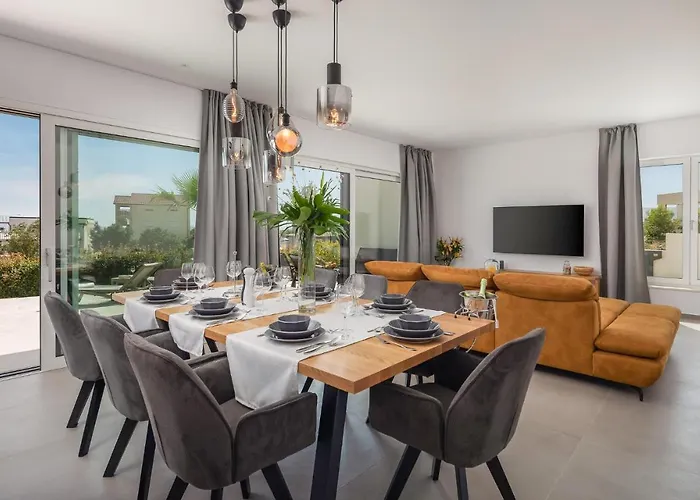 Awesome Home In Vodice Prázdninový dům *