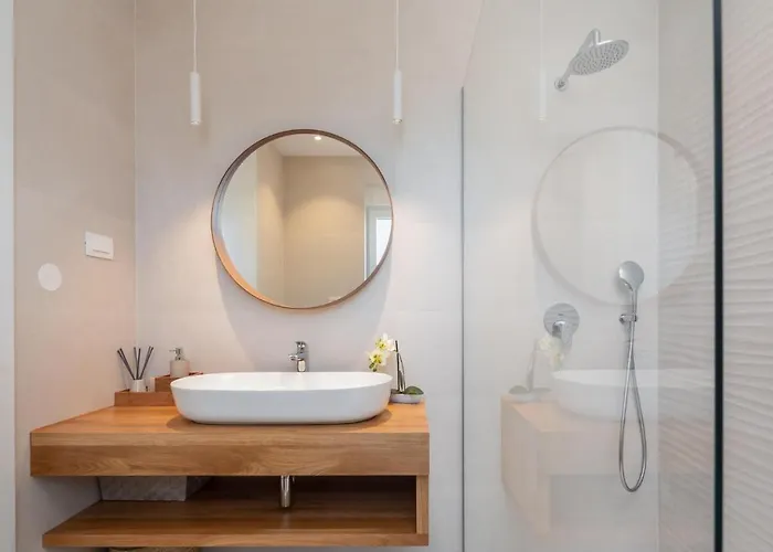 Awesome Home In Vodice *