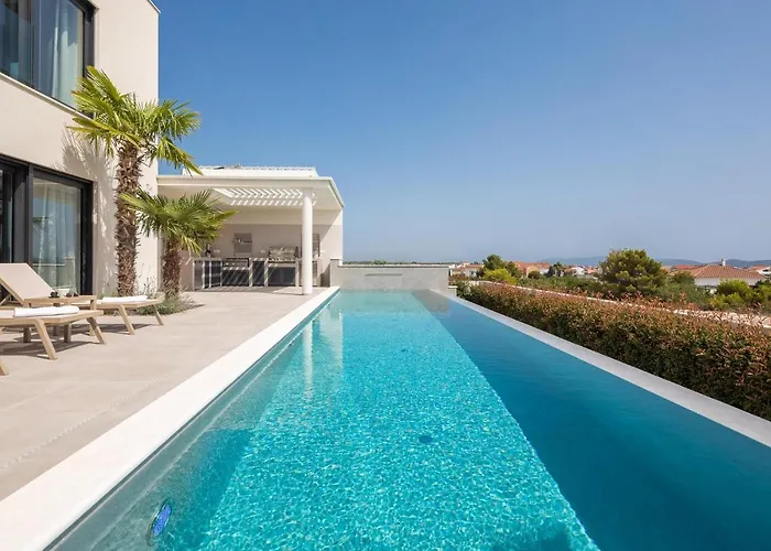 Awesome Home In Vodice Casa de Férias Vodice