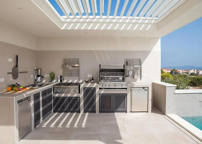 Awesome Home In Vodice Casa de Férias *